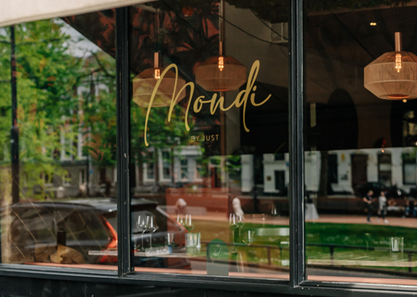 Restaurant Just Rotterdam onderdeel van de Mondi formule